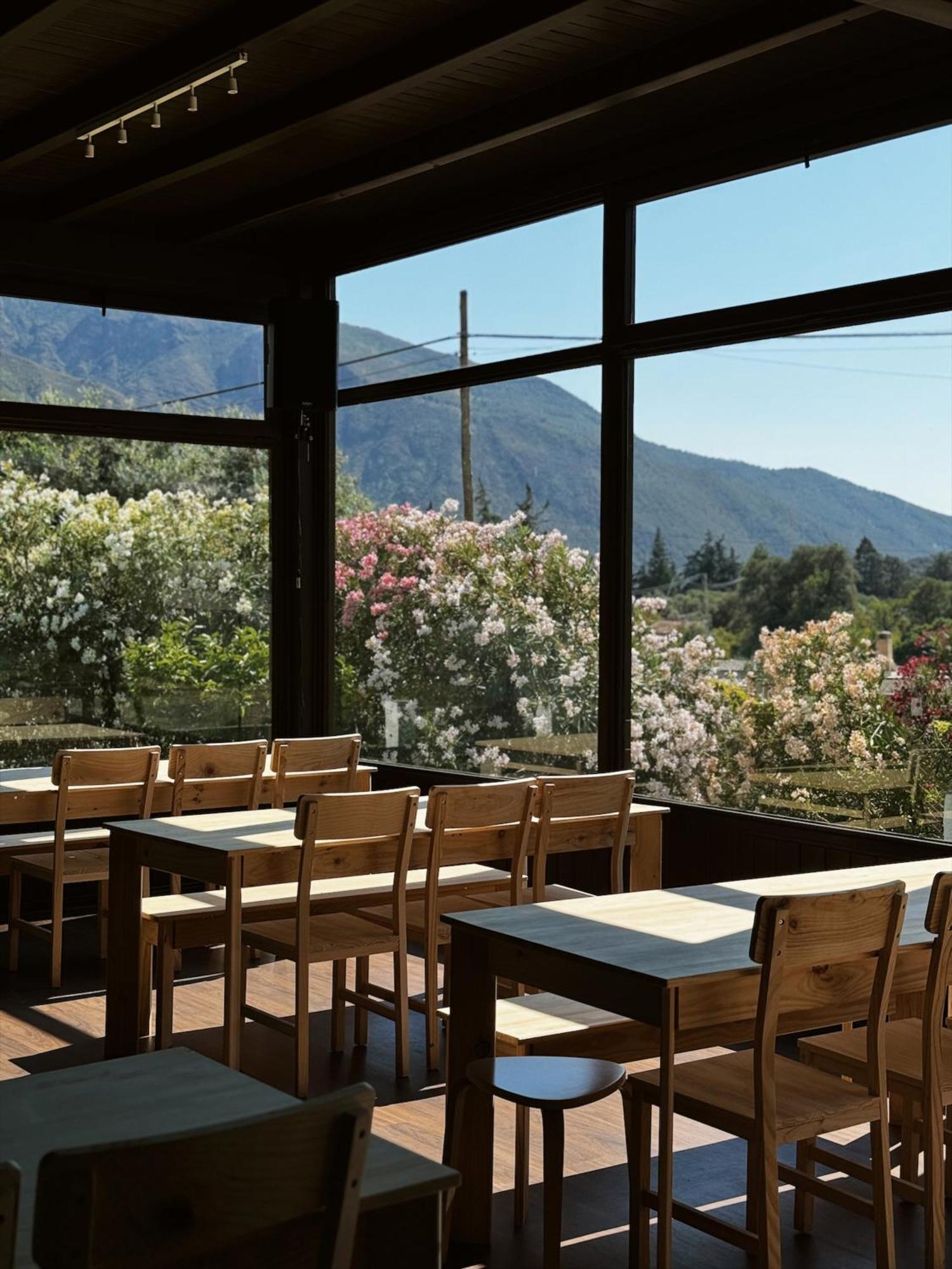 Hotel Taray Botanico Орхива Екстериор снимка